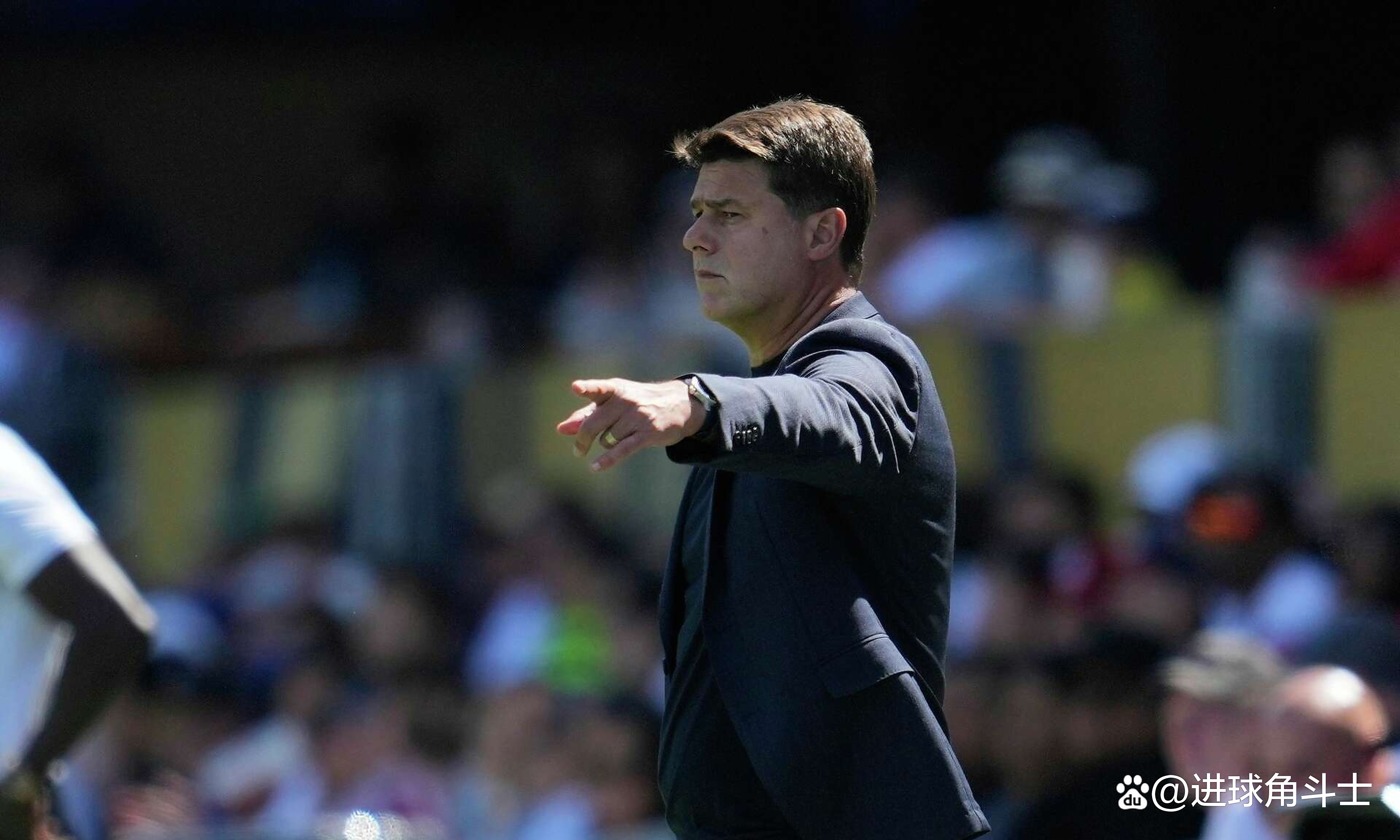 乐鱼app-蒂姆重返赛场，出色发挥首场状态出色，阿森纳观众沸腾！观众掌声雷动的简单介绍-乐鱼app