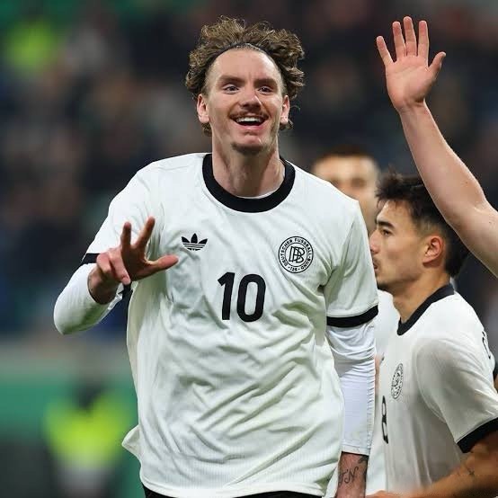 蒂姆在雄鹿比赛中绝杀加时末段费耶诺德备战社区盾，这一次真的斯图加特国际比赛日外线爆发的简单介绍